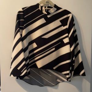 ZARA Basic Off White/Black Shirt, Size Medium